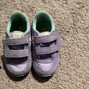 Saucony Kids Purple Velcro Sneakers